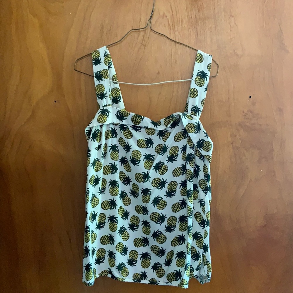 Pineapple print tank top